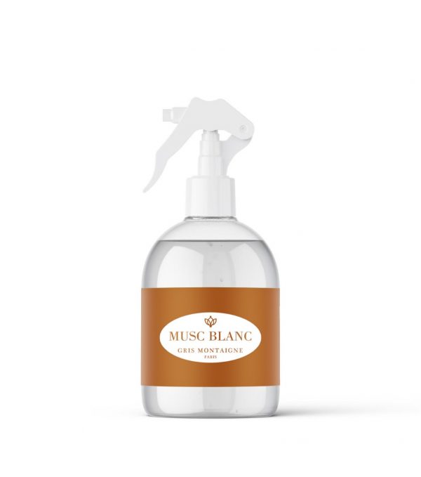 Les parfums textile gris Montaigne laisse une odeur fraîche et envoûtante dans votre maison. Évadez vous avec Musc Blanc