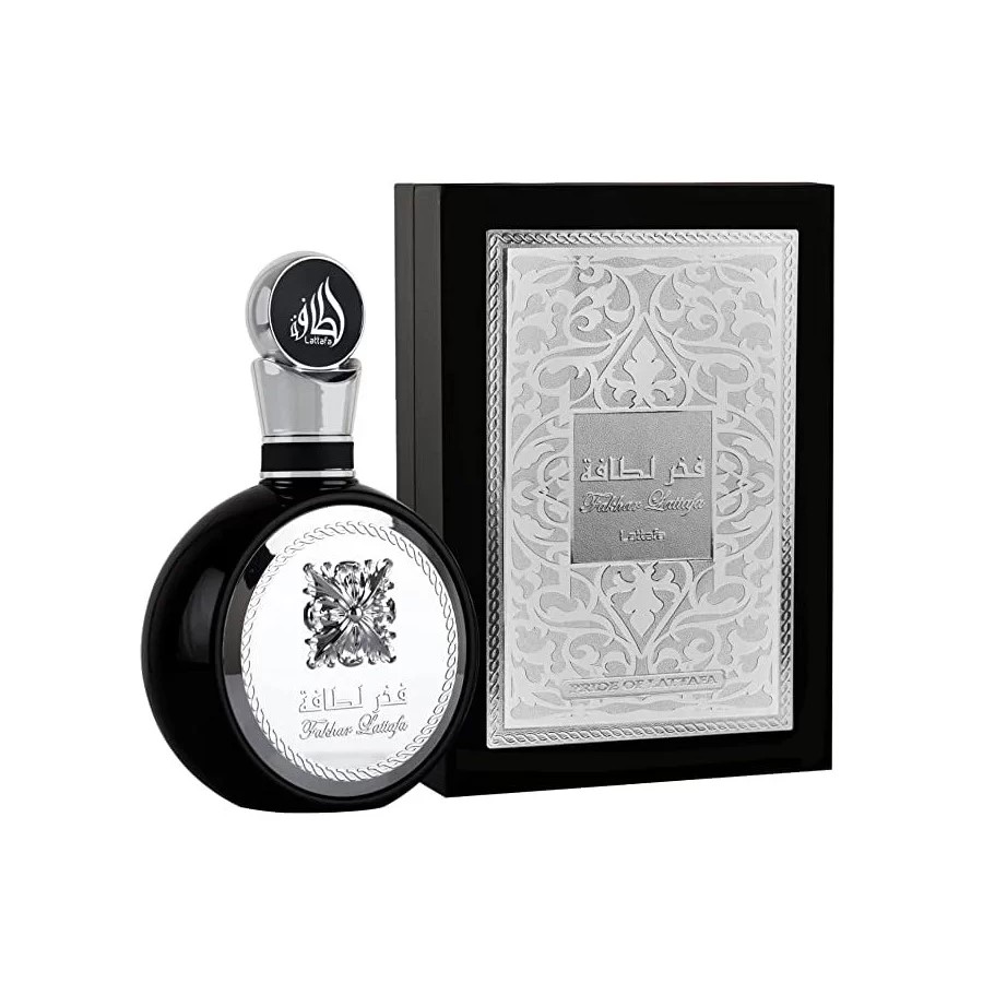 Découvrez l'essence de la masculinité distinguée avec Fakhar Lattafa Men, un parfum puissant et élégant conçu pour l'homme moderne. Cette fragrance incarne le parfait équilibre entre fraîcheur épicée, arômes fruités et notes aromatiques, reflétant l'élégance et le raffinement à chaque vaporisation.